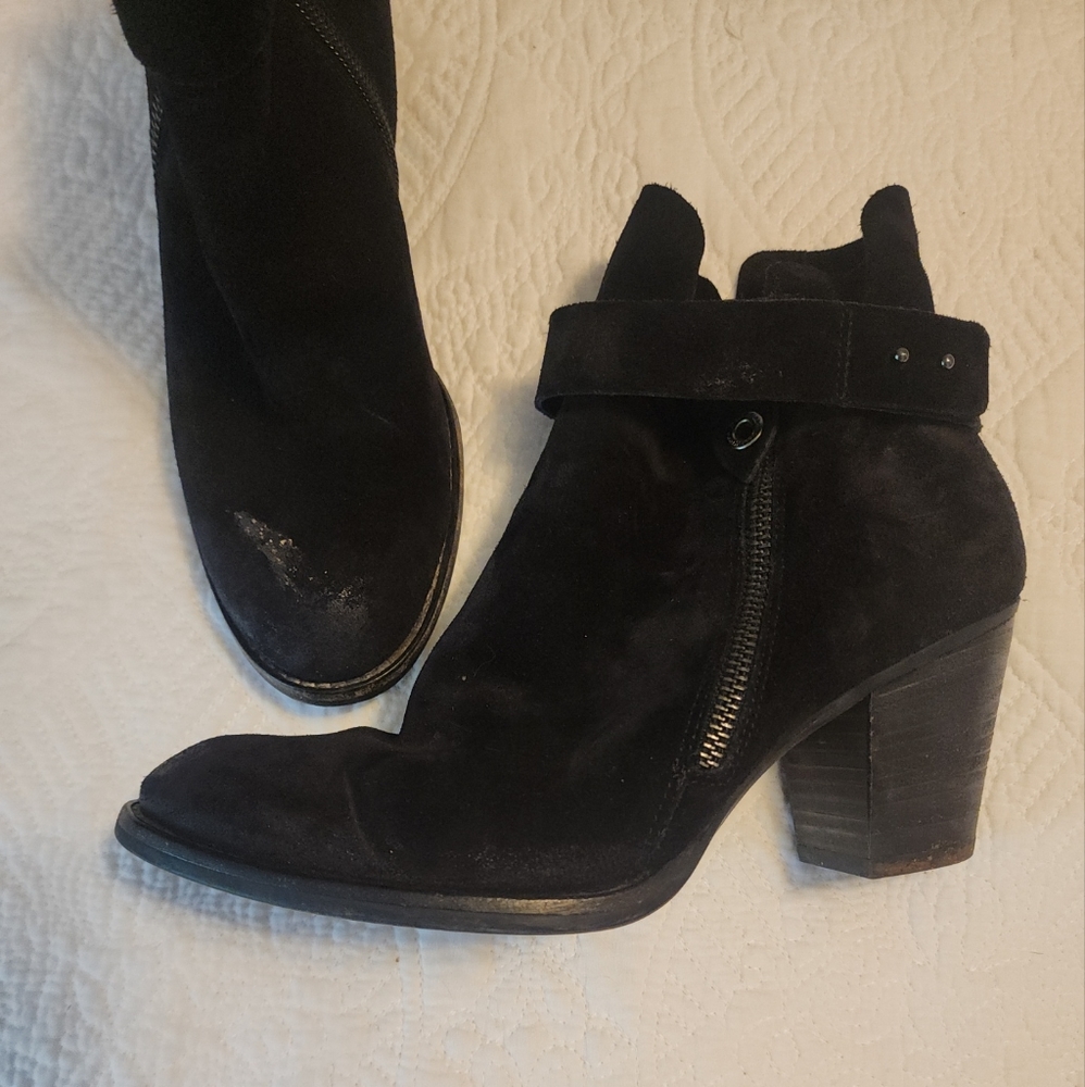 Paul Green suede booties